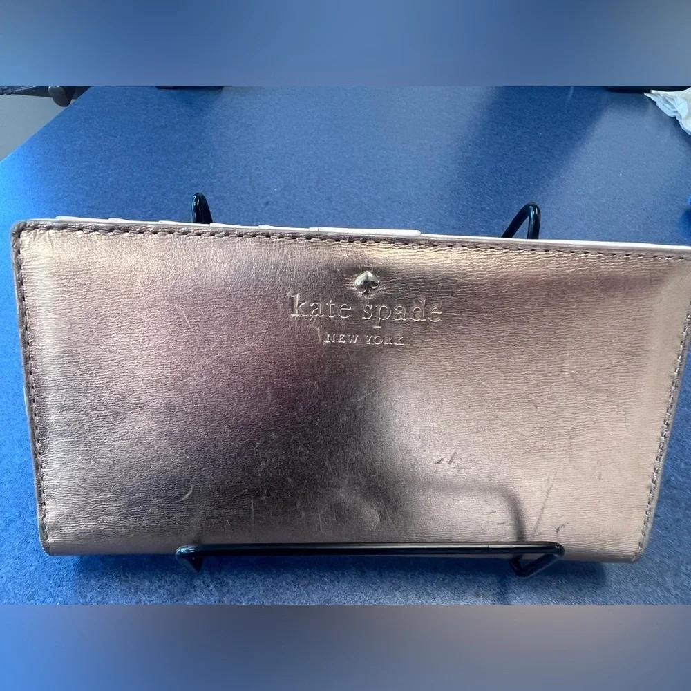 Kate Spade STORY BOOK rose Gold Metallic Wallet